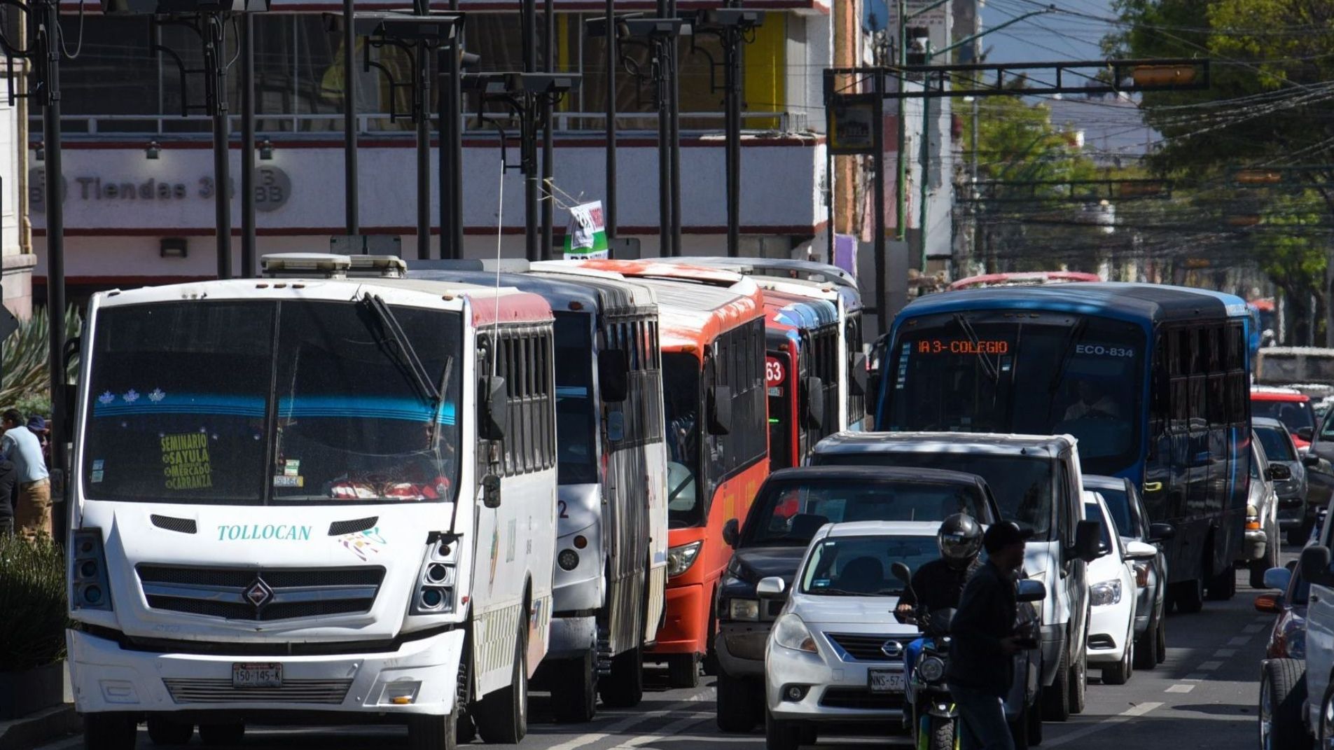 Suben a 14 Pesos la Tarifa de Transporte Público en Todo el Edomex