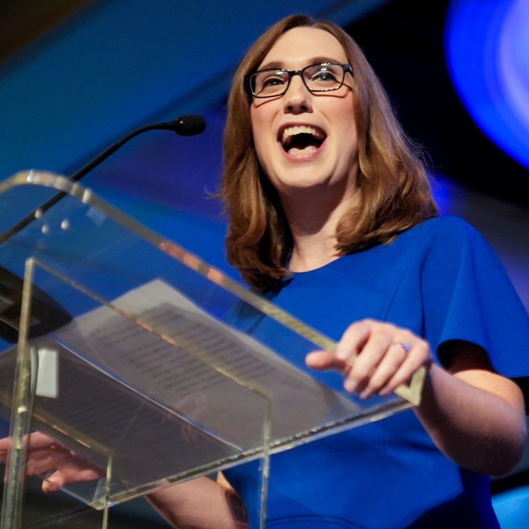 McBride derrotó al candidato republicano John Whalen III. Foto AP