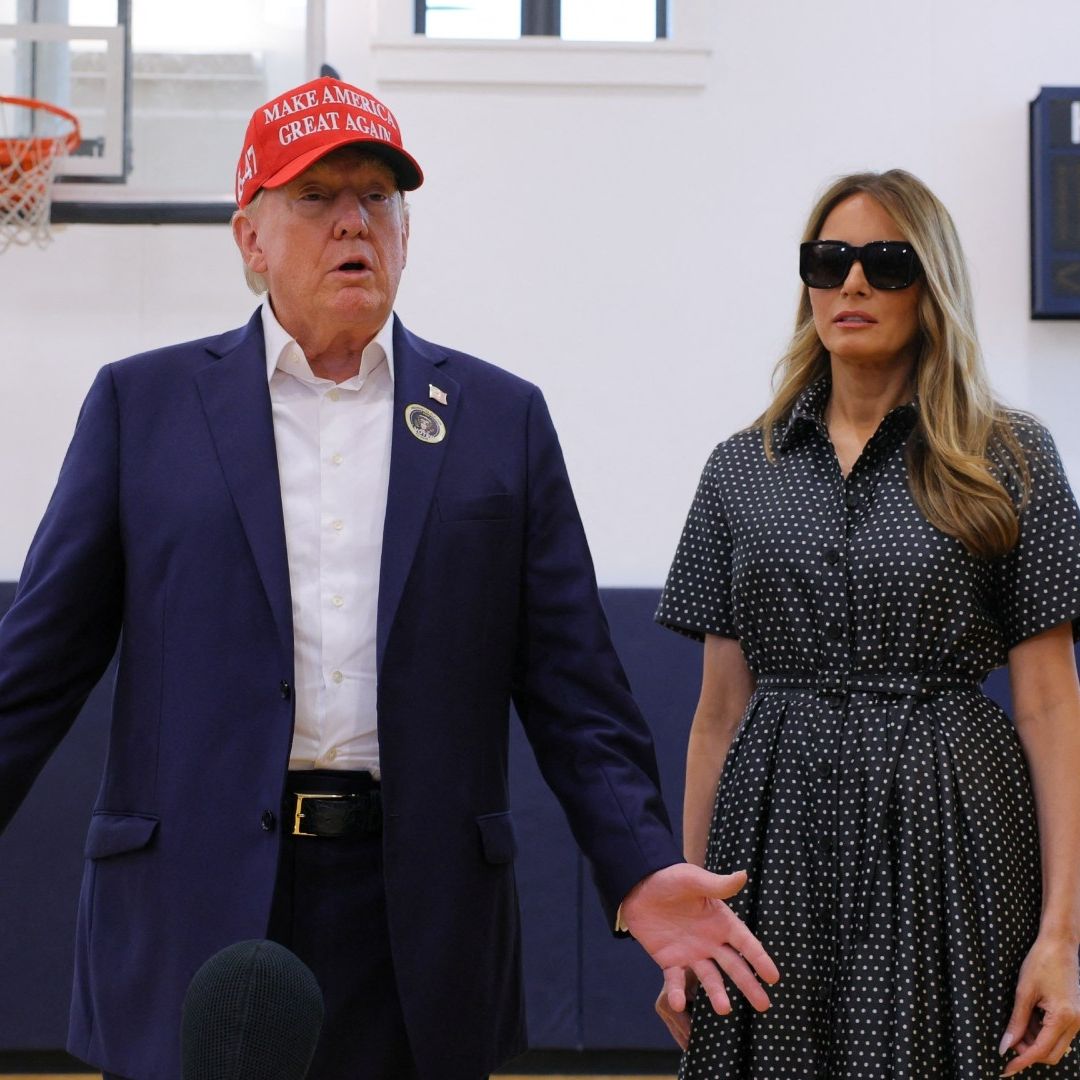 Trump emite su voto en Florida