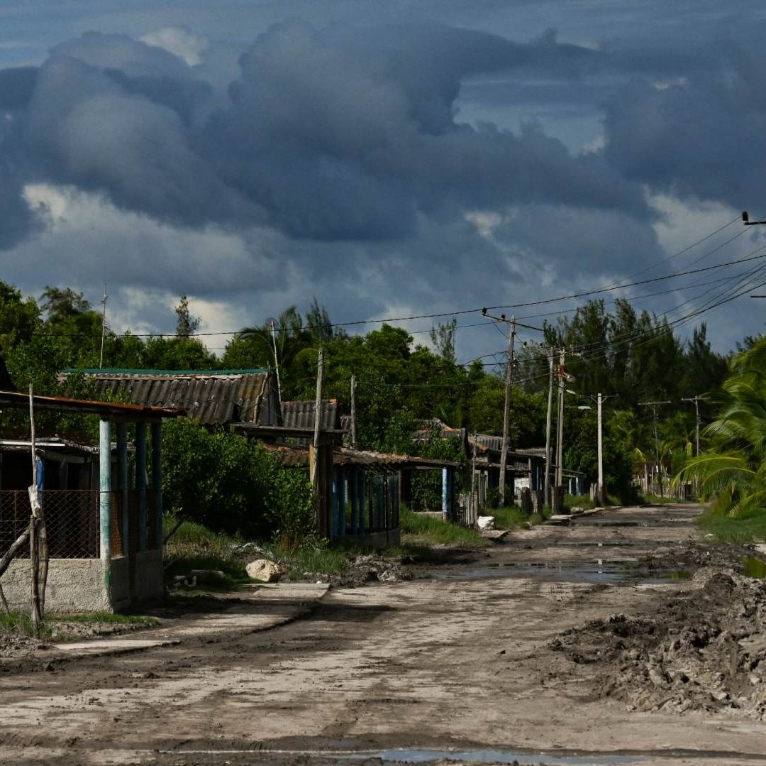 Varias decenas de miles de cubanos ya fueron evacuados. Foto AFP