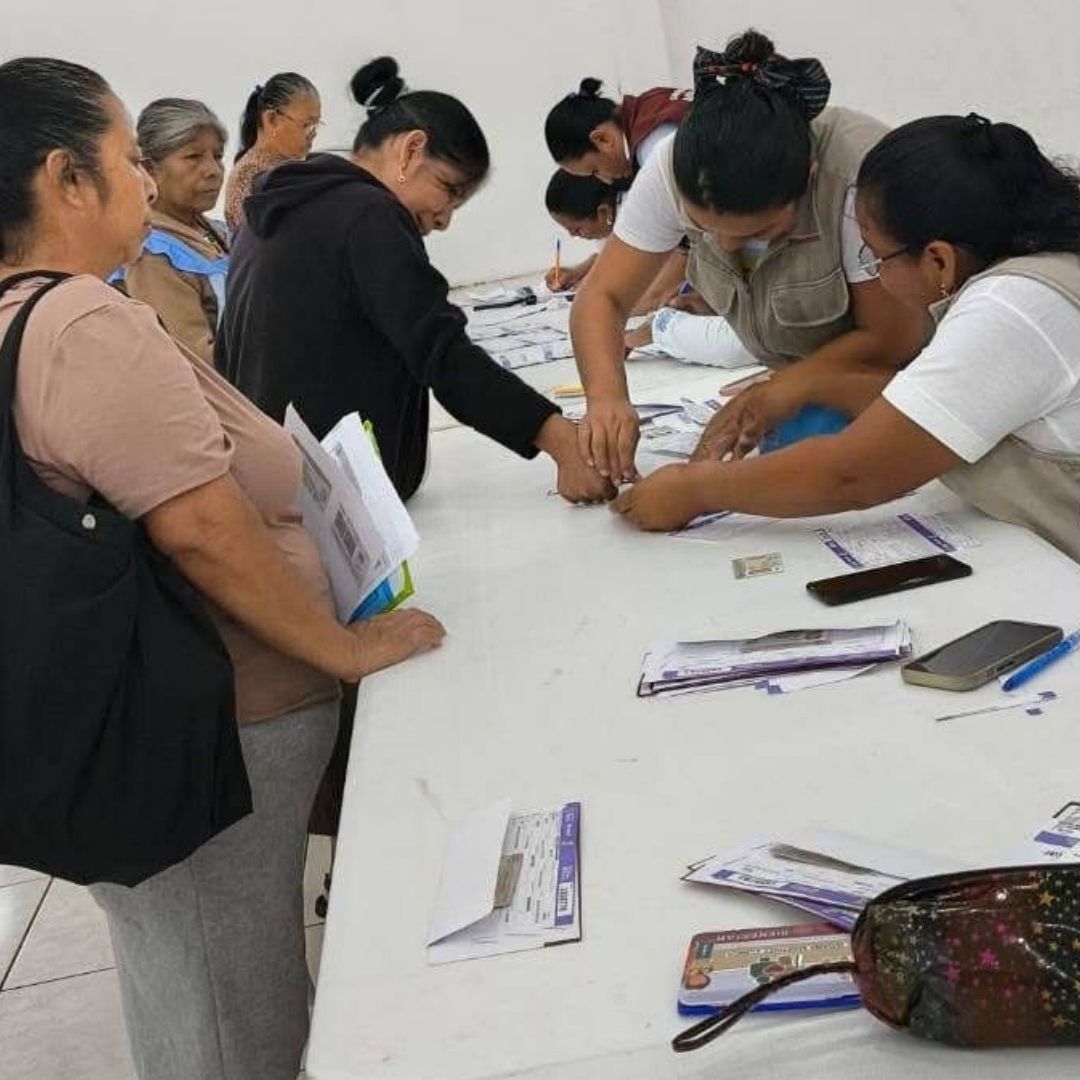 Los 6 apoyos para mujeres de 18 a 64 años con registro en otubre 2025 qué piden requisitos y fechas