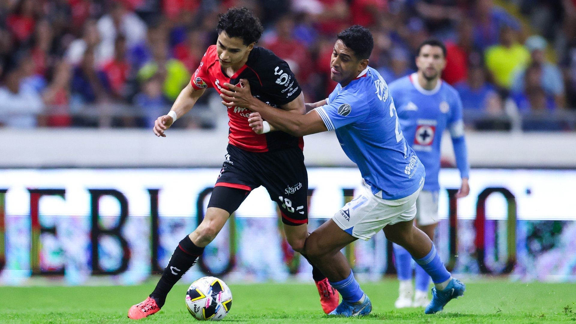 Atlas Rescata Empate con Cruz Azul para Entrar a Play In
