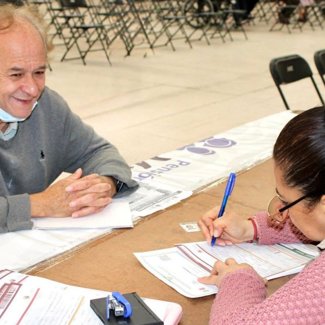 Pensión Bienestar adultos mayores de 60 a 64 años así asegurar pago de 3 mil pesos en próximo registro