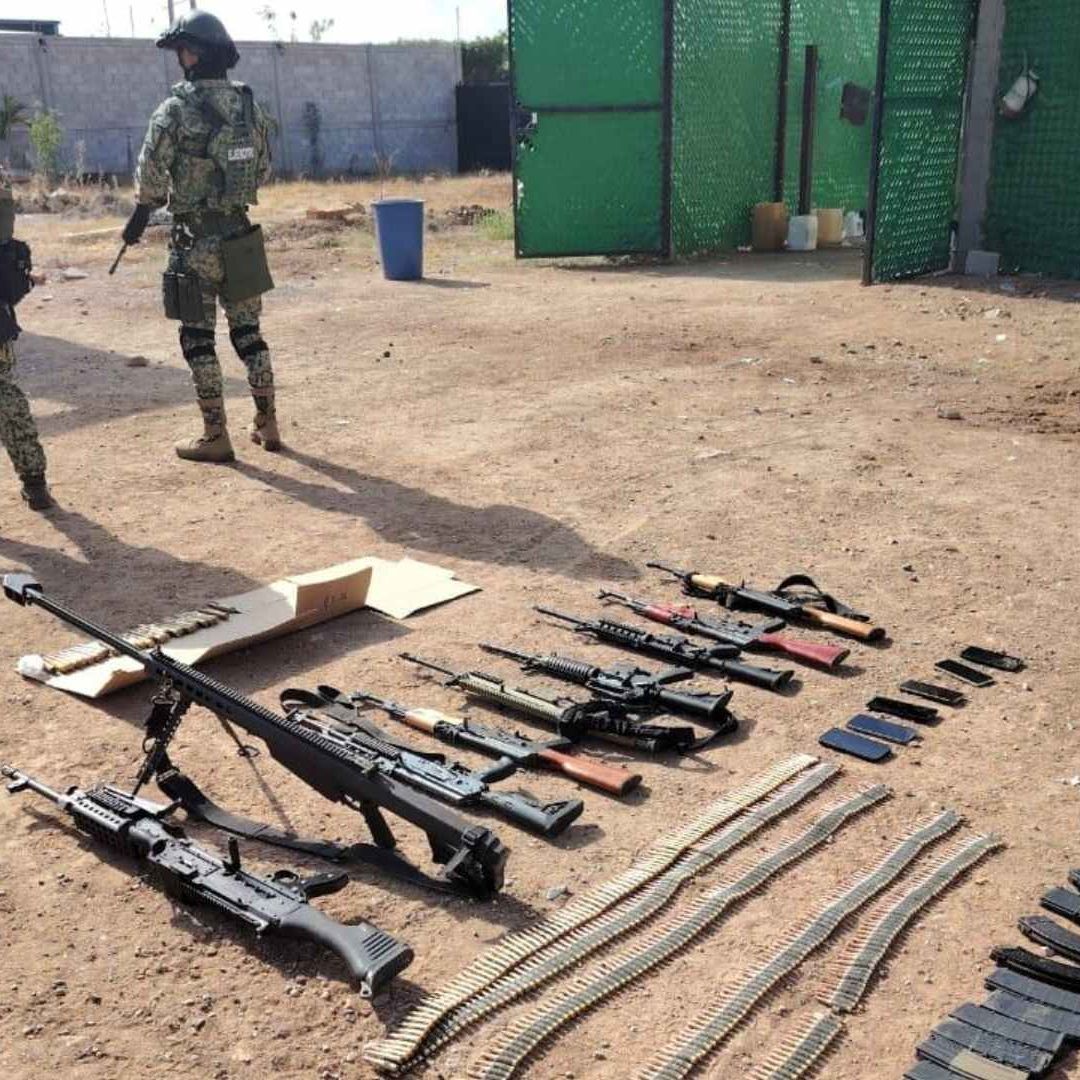 Caen 10 personas con armamento en Culiacán