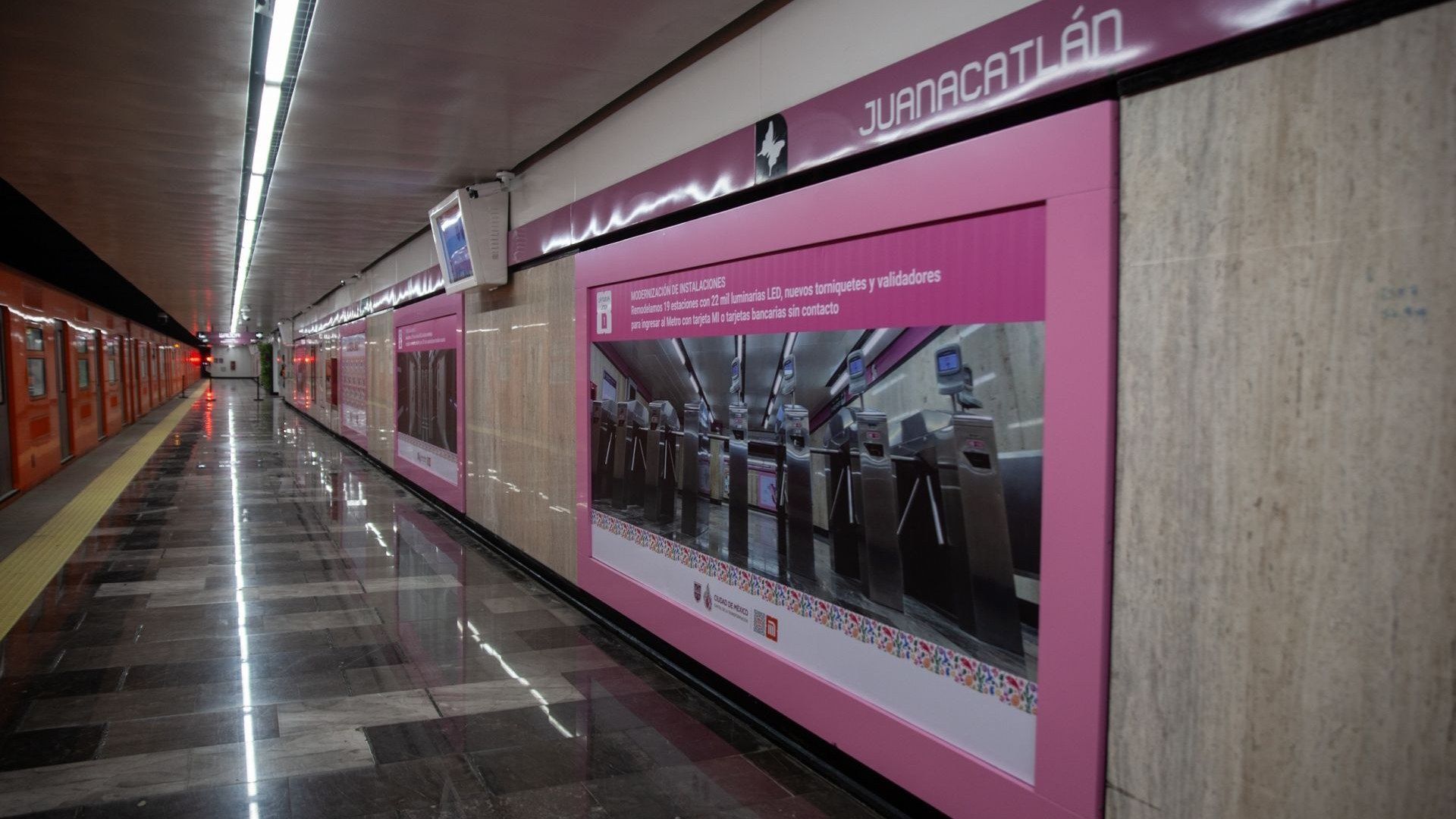 Estación Juanacatlán, de la Línea 1 del Metro CDMX