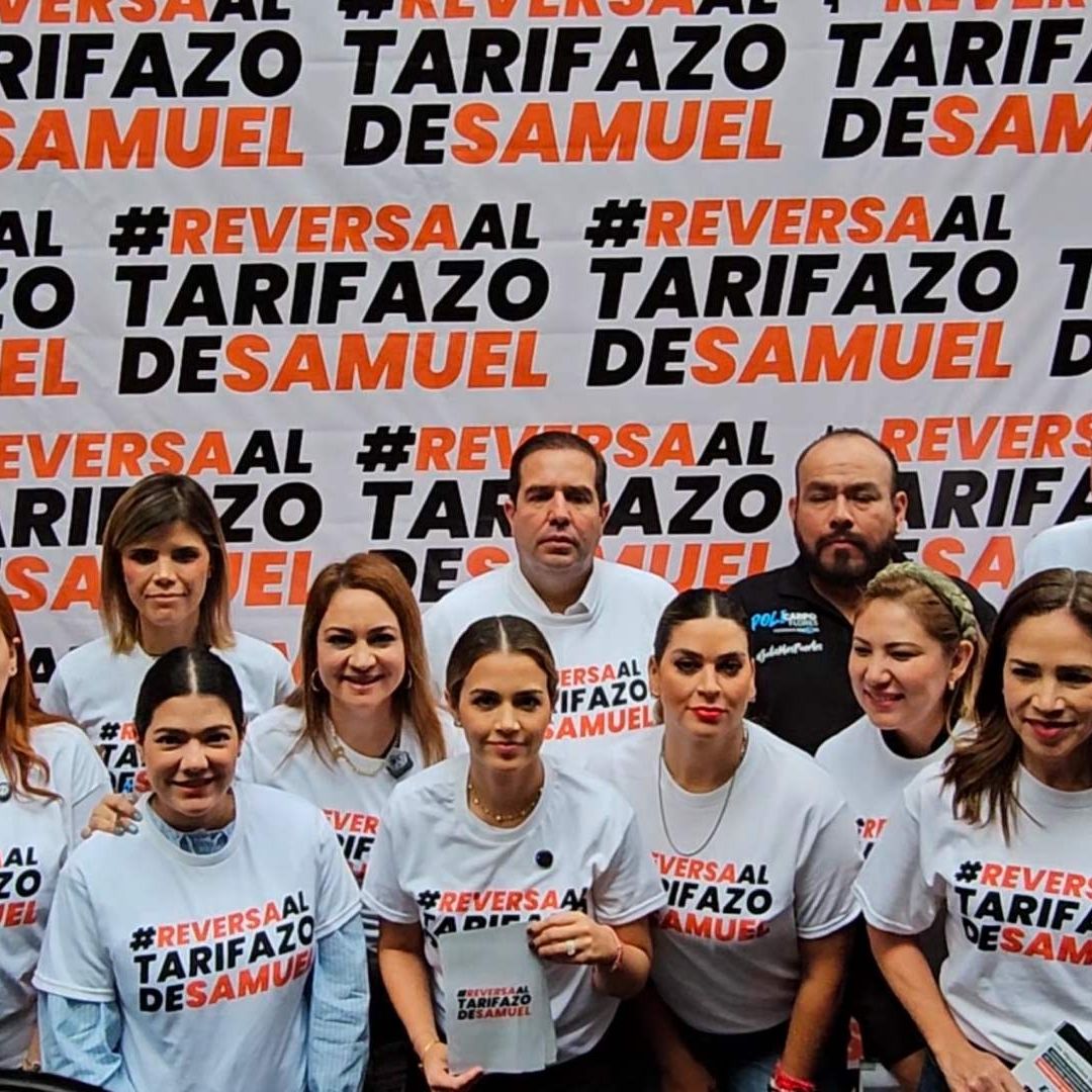 Diputados en contra del aumento a la tarifa del transporte público en Nuevo León.