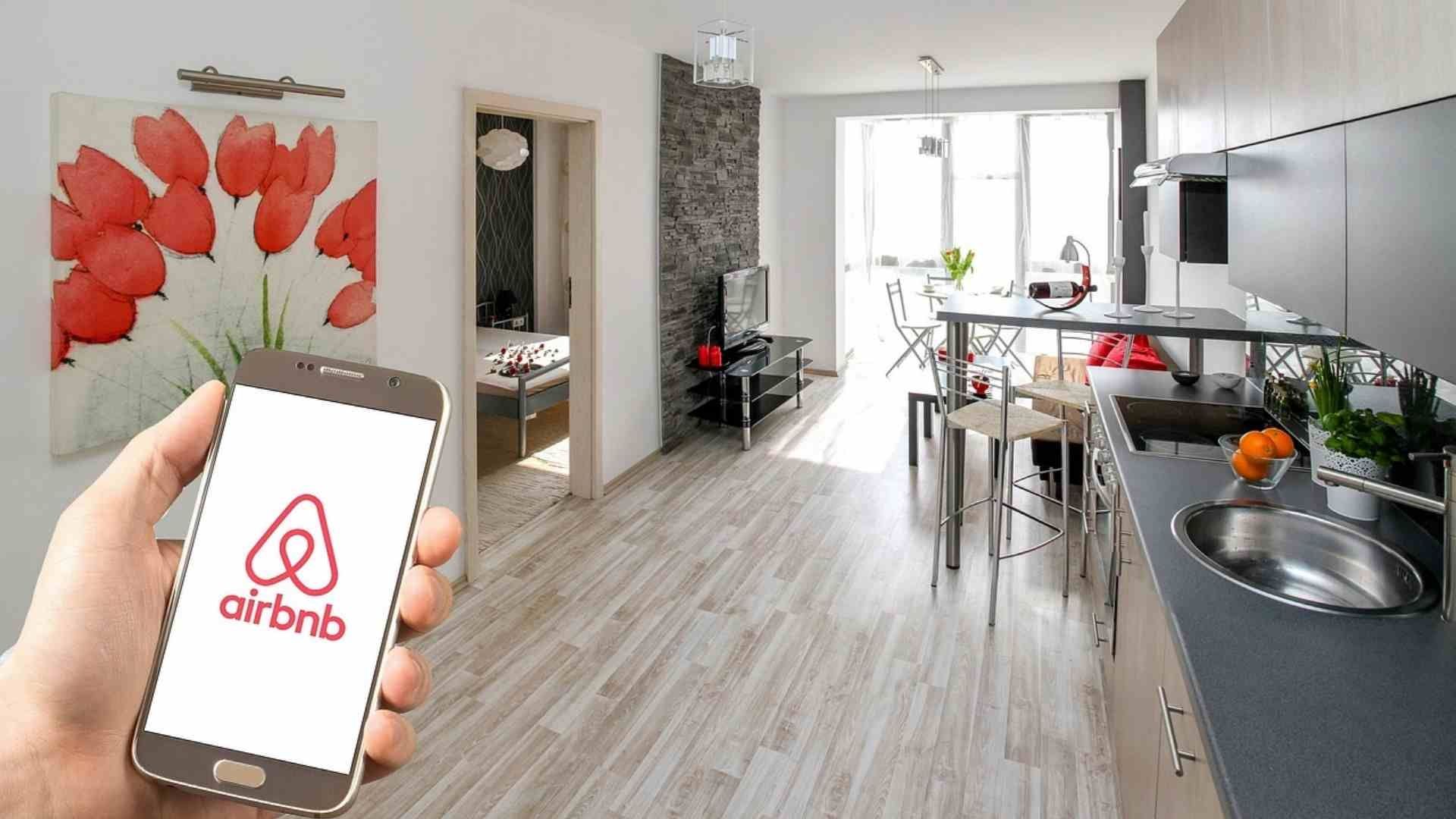 Especialistas aseguran que el impacto de la nueva regulación a Airbnb será limitado.