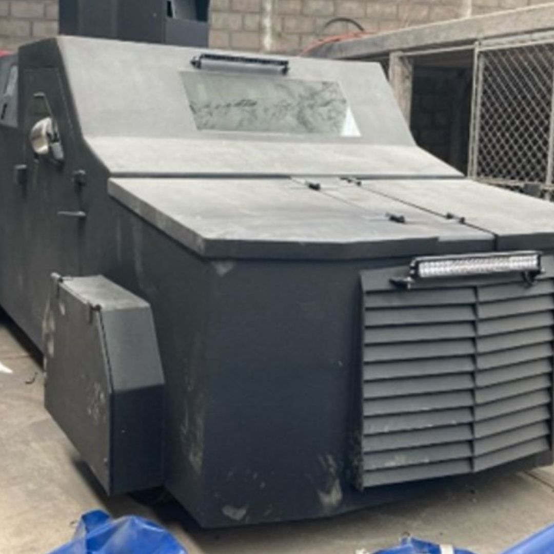 Decomisan autos monstruo en Chiapas