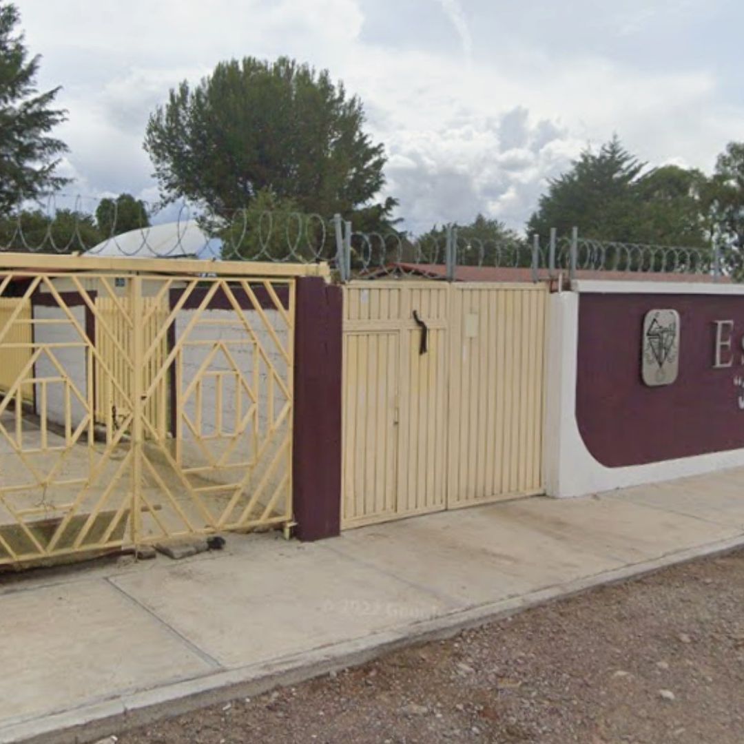 Padre de Alumno Amenaza con 'Balacear' Secundaria en Hidalgo; Autoridades Suspenden Clases