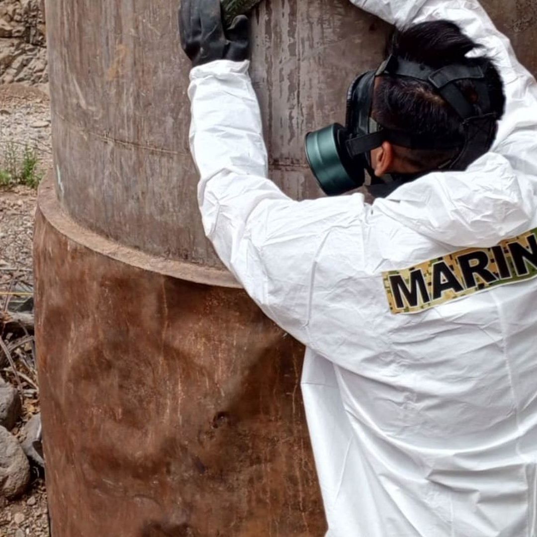 Marina desmantela laboratorio clandestino en Sinaloa