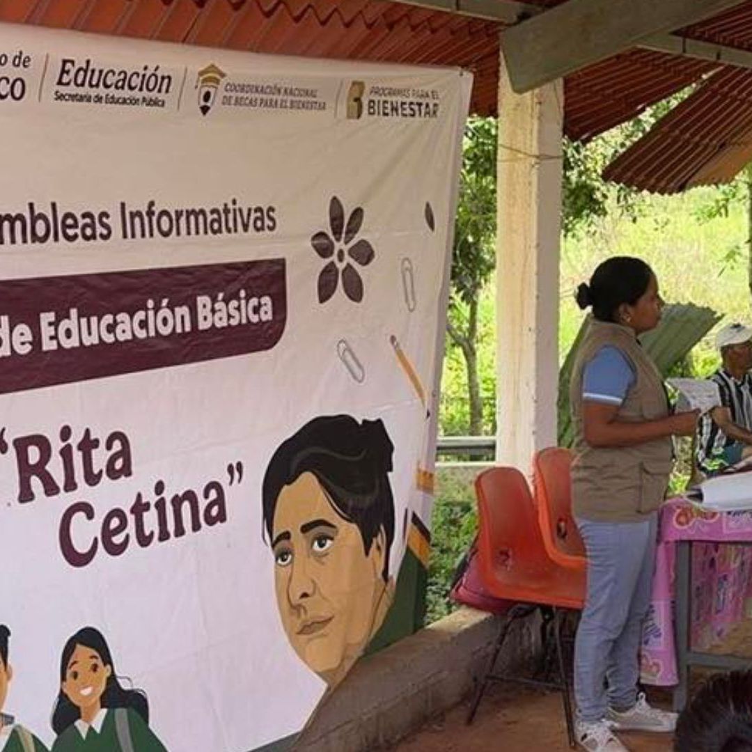 Padres y madres de familia han reportado que marca error al ingresar la CURP de sus hijos en el registro de la Beca Rita Cetina 2024
