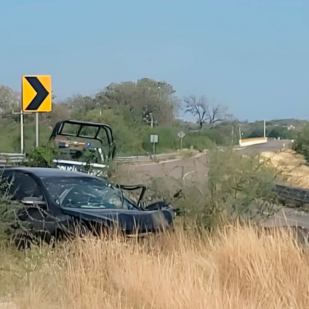 Muere Mujer en Fatal Volcadura en Carretera Acuña-San Carlos