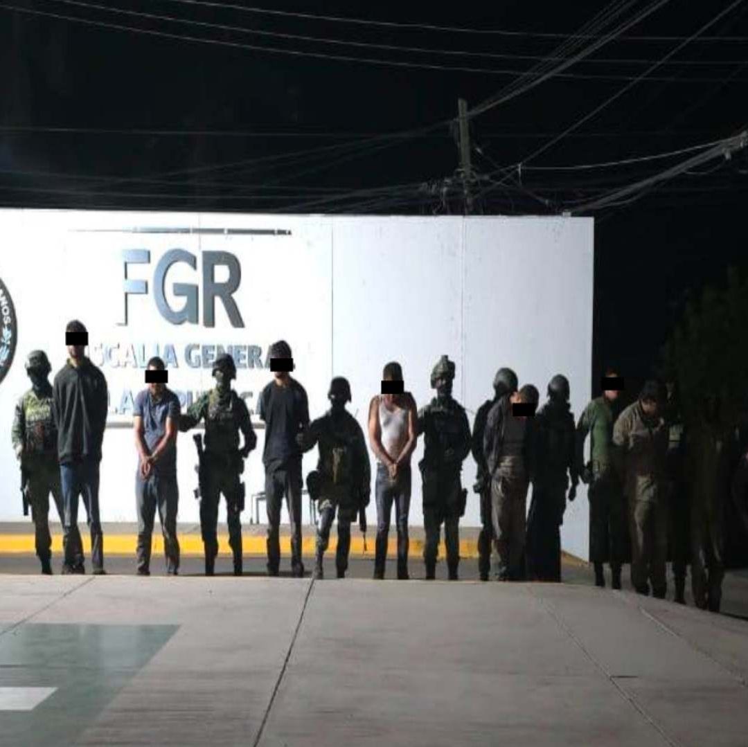 Ejército Detiene a 14 Sujetos con Armamento de Alto Poder en Culiacán, Sinaloa