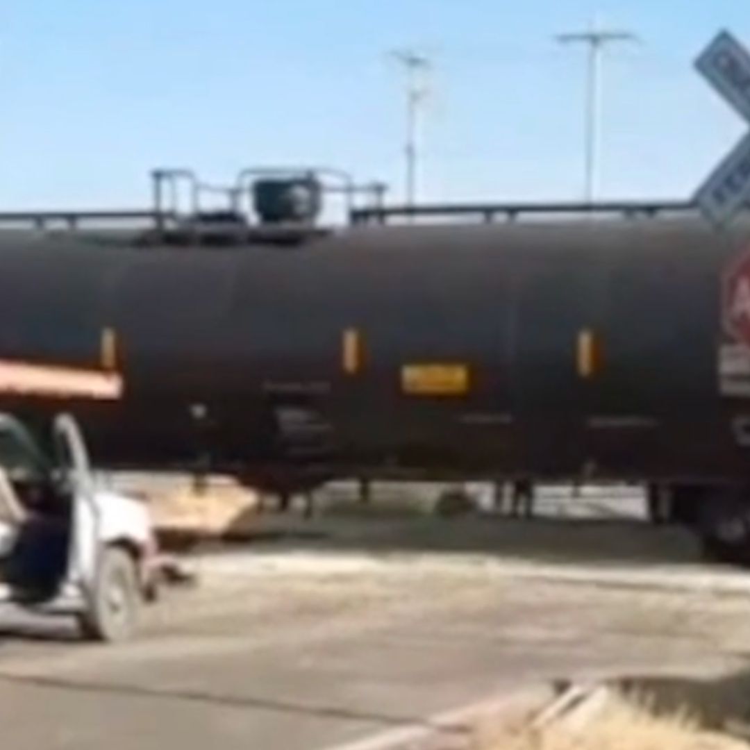 Mujer Resultó con Heridas de Gravedad al Chocar con el Tren en Pénjamo. Foto: Nmás Bajío