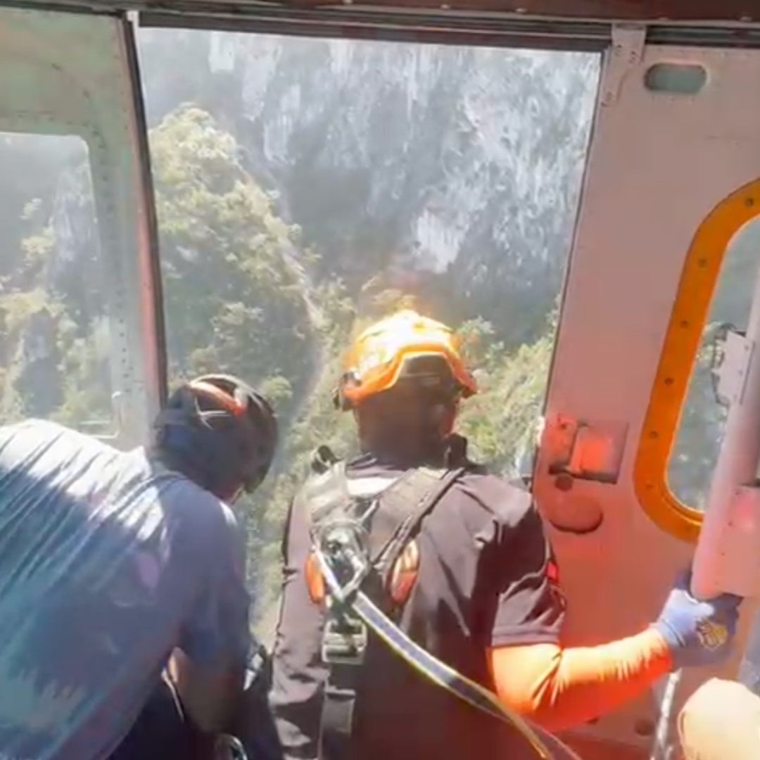 Protección Civil de Nuevo León realiza búsqueda aérea en el Pico de la UDEM