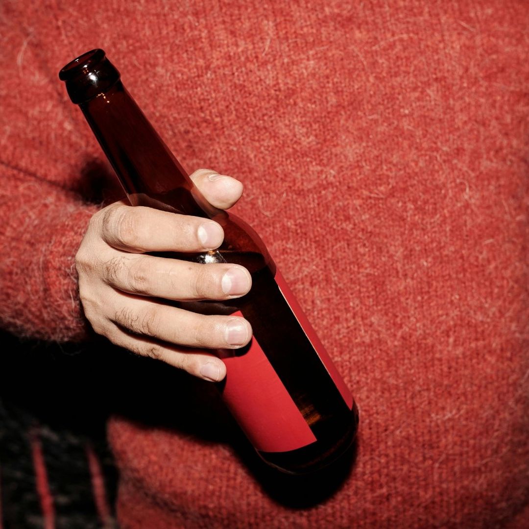 Hombre Muere Durante Discusión por una Cerveza en un Bar