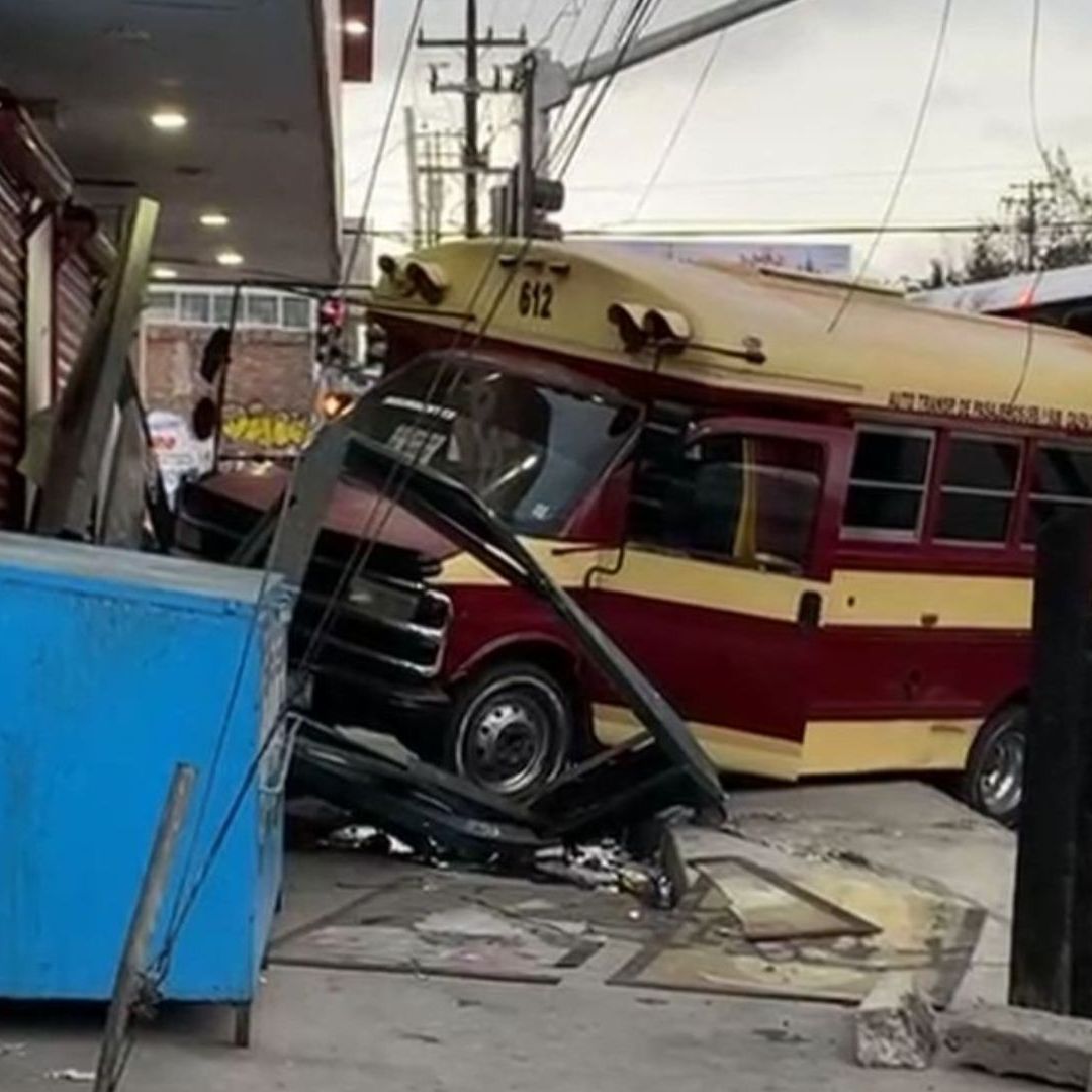 Fuerte Choque Entre Calafia y Camión Deja Varios Lesionados en Tijuana