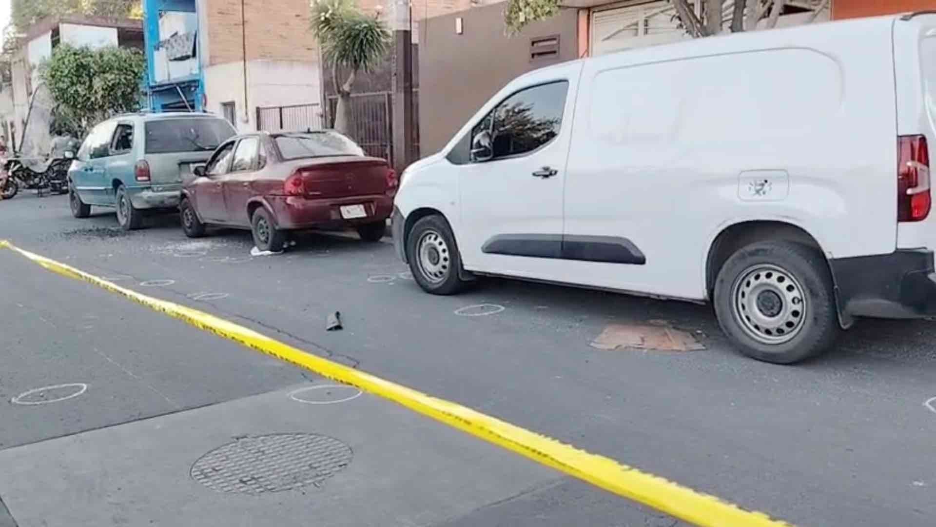 Una balacera que dejó al menos 50 casquillos percutidos