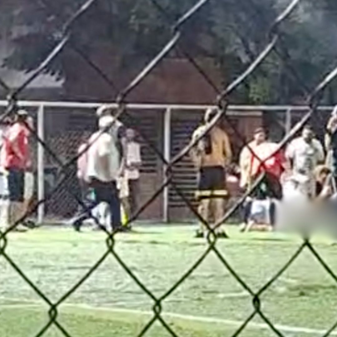 Jugador muere en cancha de fútbol rápido en Veracruz