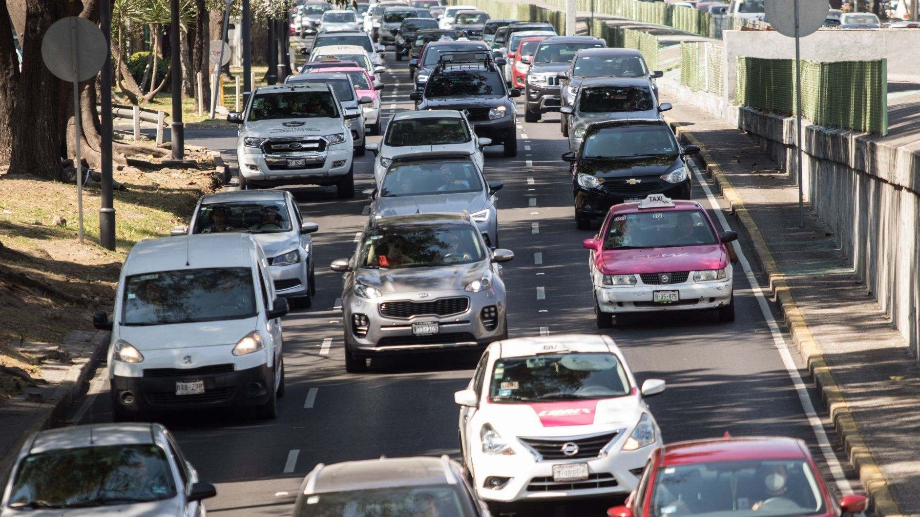 Hoy No Circula Viernes 15 de Noviembre de 2024 en CDMX y Edomex