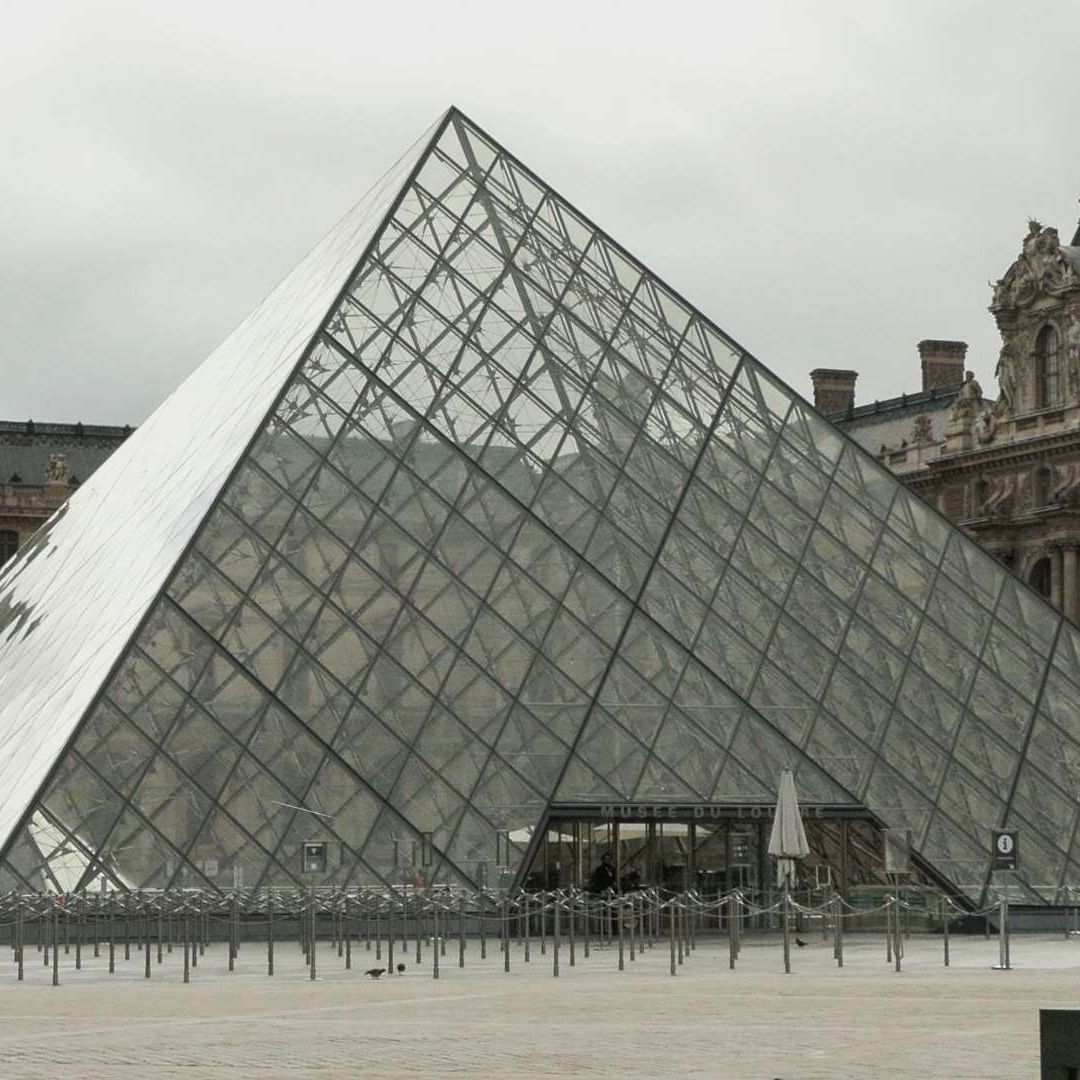 Revelan Cuánto Valen las Joyas Robadas del Louvre