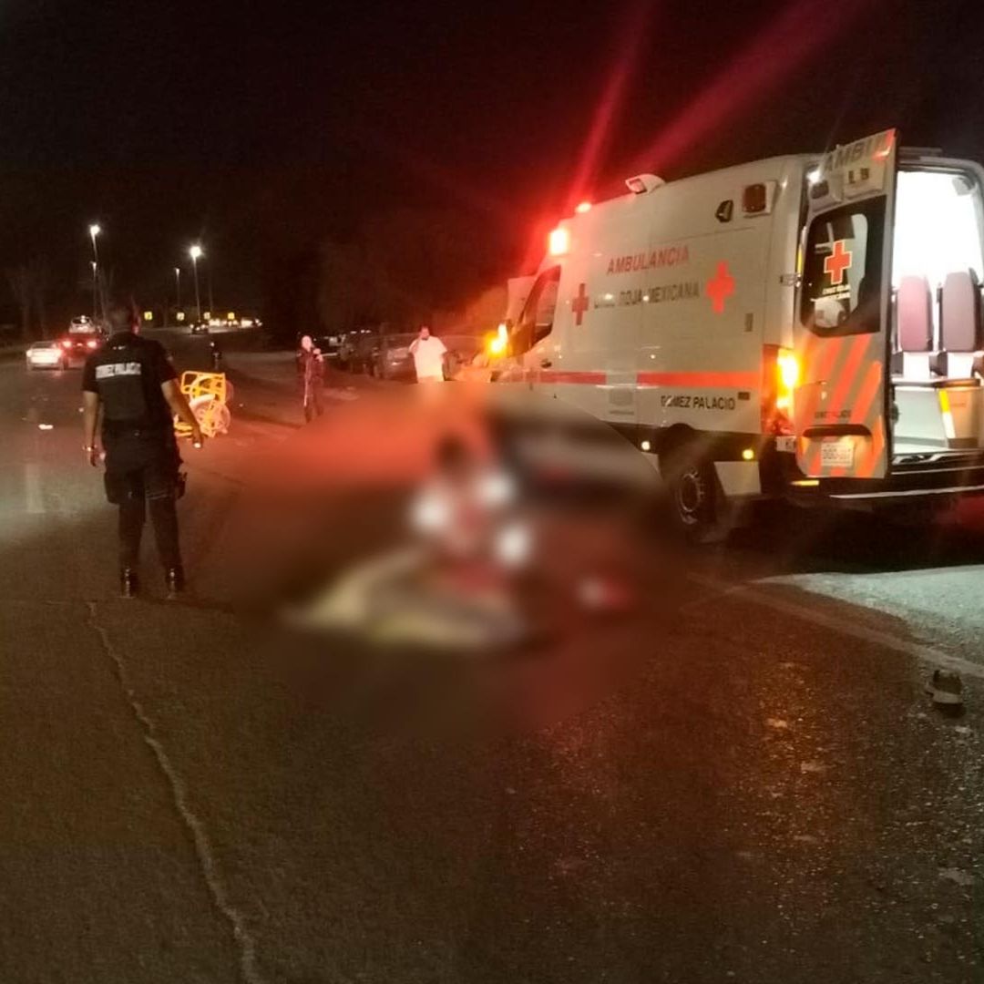 Taxi Arrolla a Adulto Mayor en Periférico de Gómez Palacio