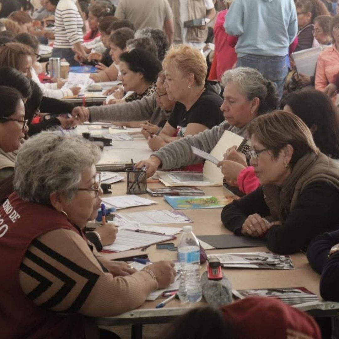 Existe la pensión para mujeres de 50 años estos apoyos Bienestar puedes pedir si tienes esa edad