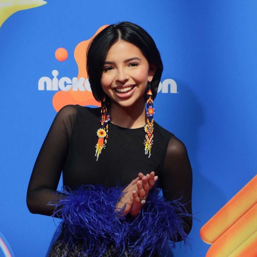 Ángela Aguilar en los Kids Choice Awards