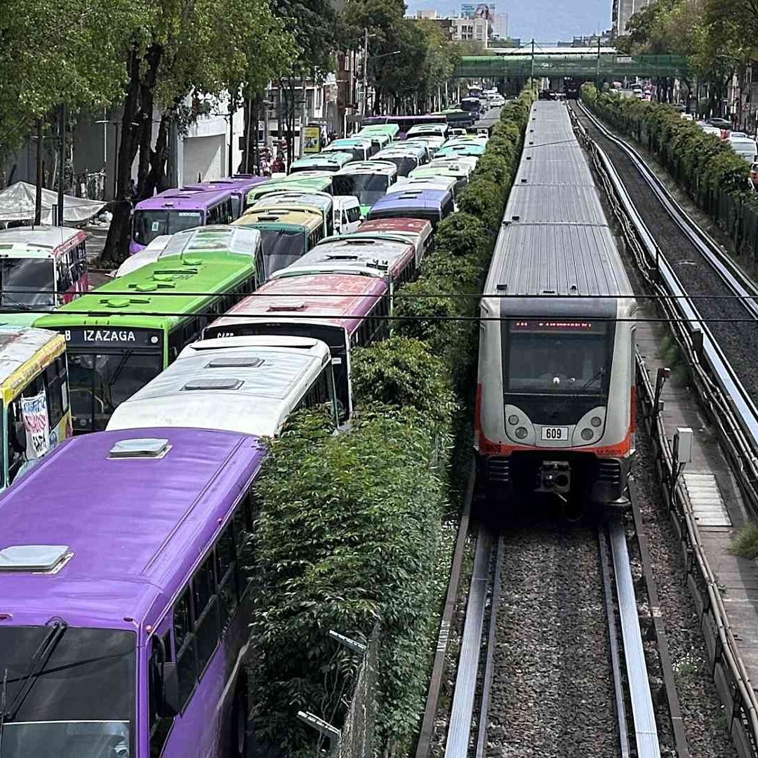 Protesta de la Fuerza Amplia de Transportistas en julio 2025 en la CDMX. Foto: Cuartoscuro | Archivo