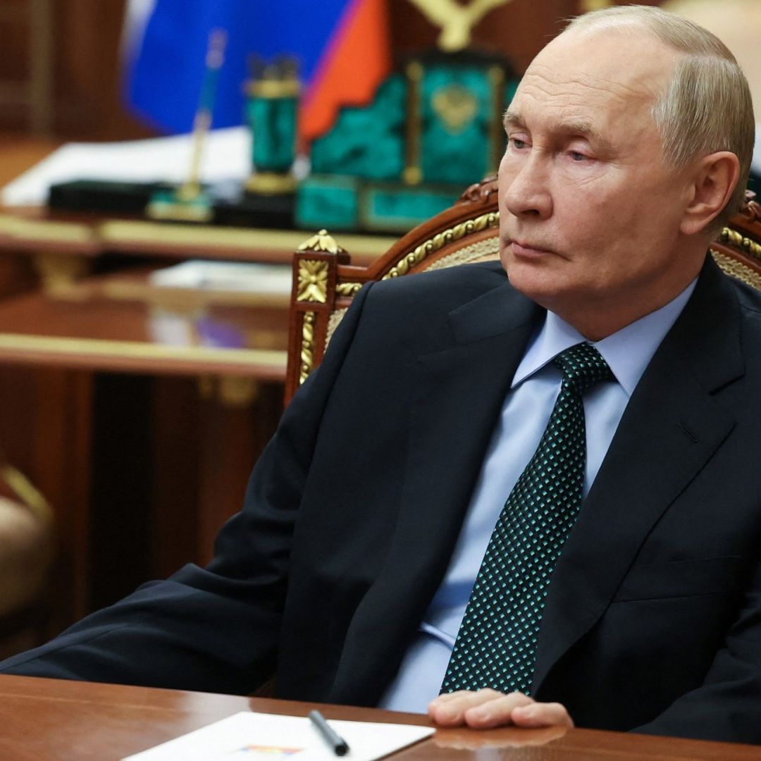 Putin Da Un Paso Adelante para Usar Armas Nucleares en Caso de Ataque