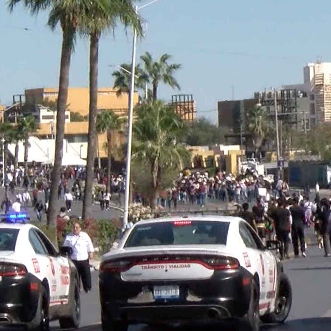 Autoridades Bloquean Paso en Desfile a Colectivo de Búsqueda en Reynosa