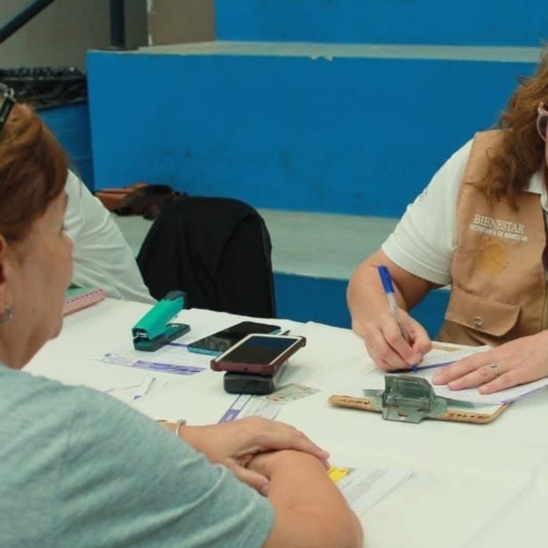 Nuevo apoyo para mujeres de 18 a 64 años da 2 mil pesos al mes requisitos y link de pre-registro en octubre 2025