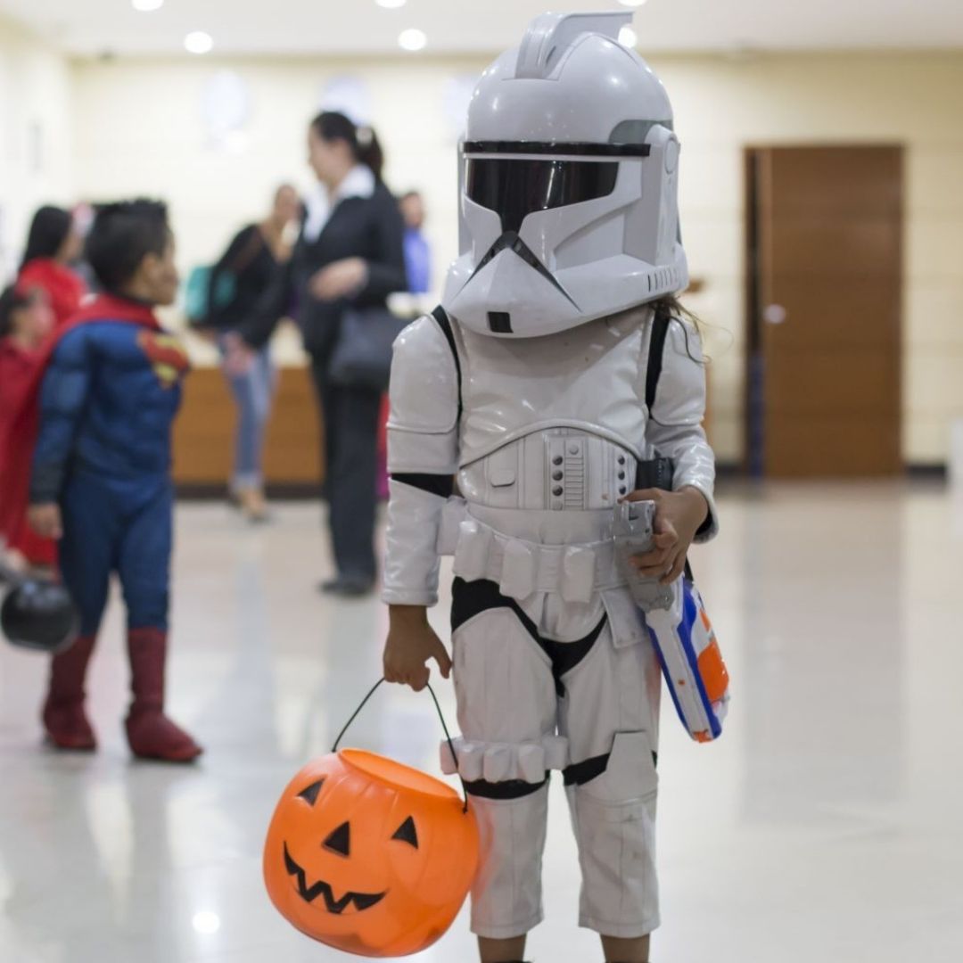 Qué día se sale a pedir calaverita en México en Halloween o el Día de Muertos 2025 checa cuándo dan dulces