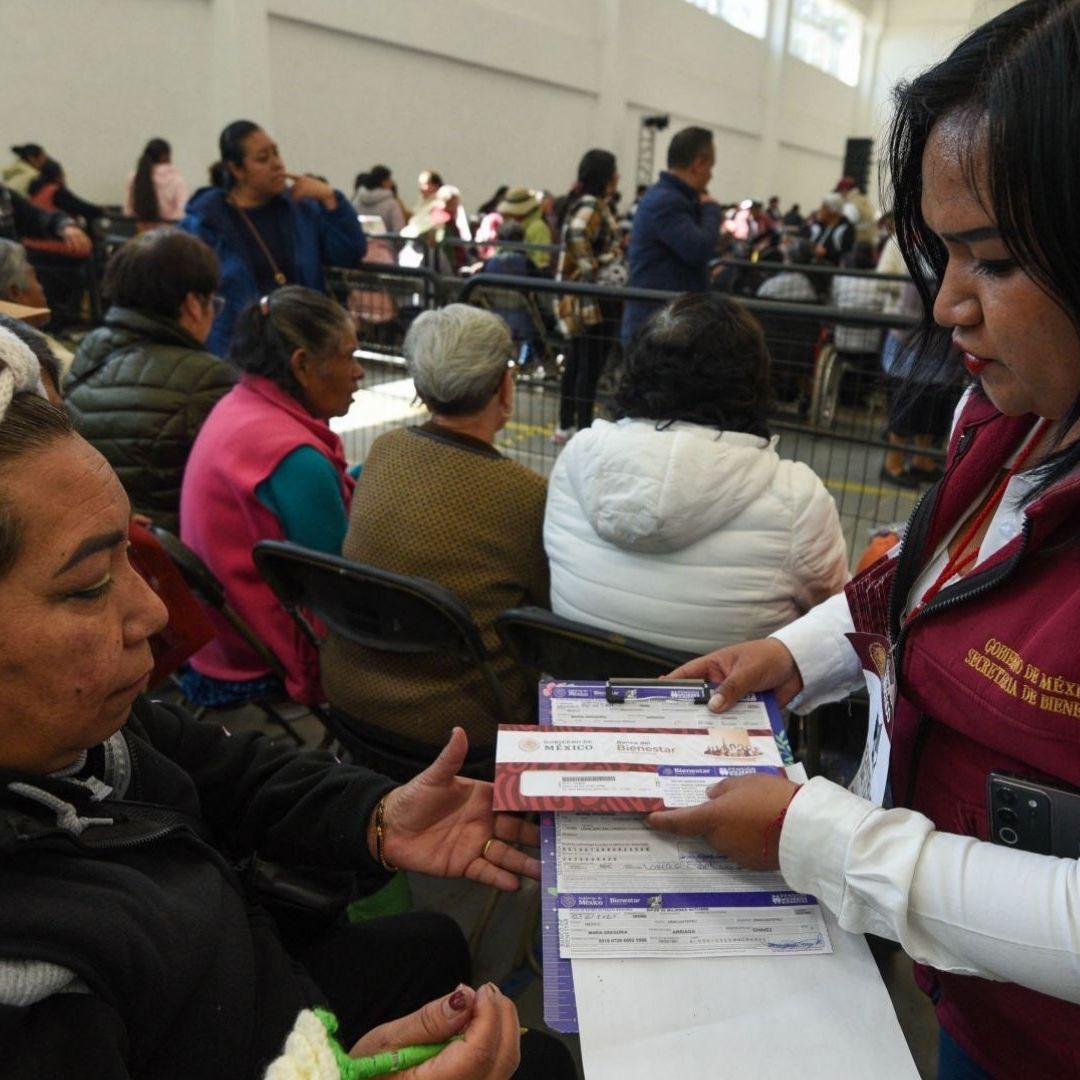 Pensión Mujeres Bienestar de 30 a 64 años abre registro en noviembre diciembre 2025 alista estos documentos