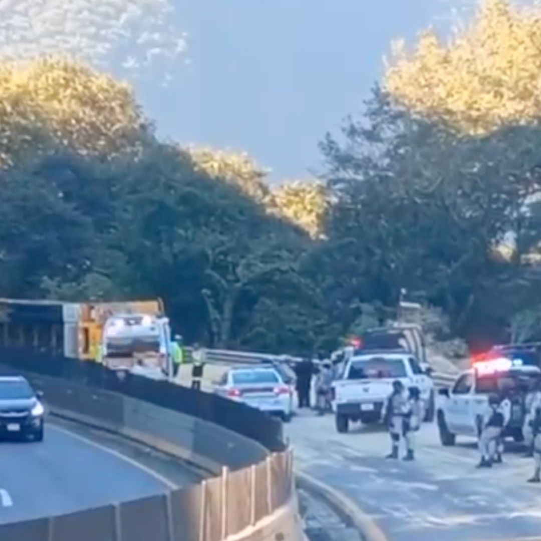Accidente Autopista Orizaba Puebla Mujer Muere Tráiler Impacta Motocicleta Río Blanco Veracruz