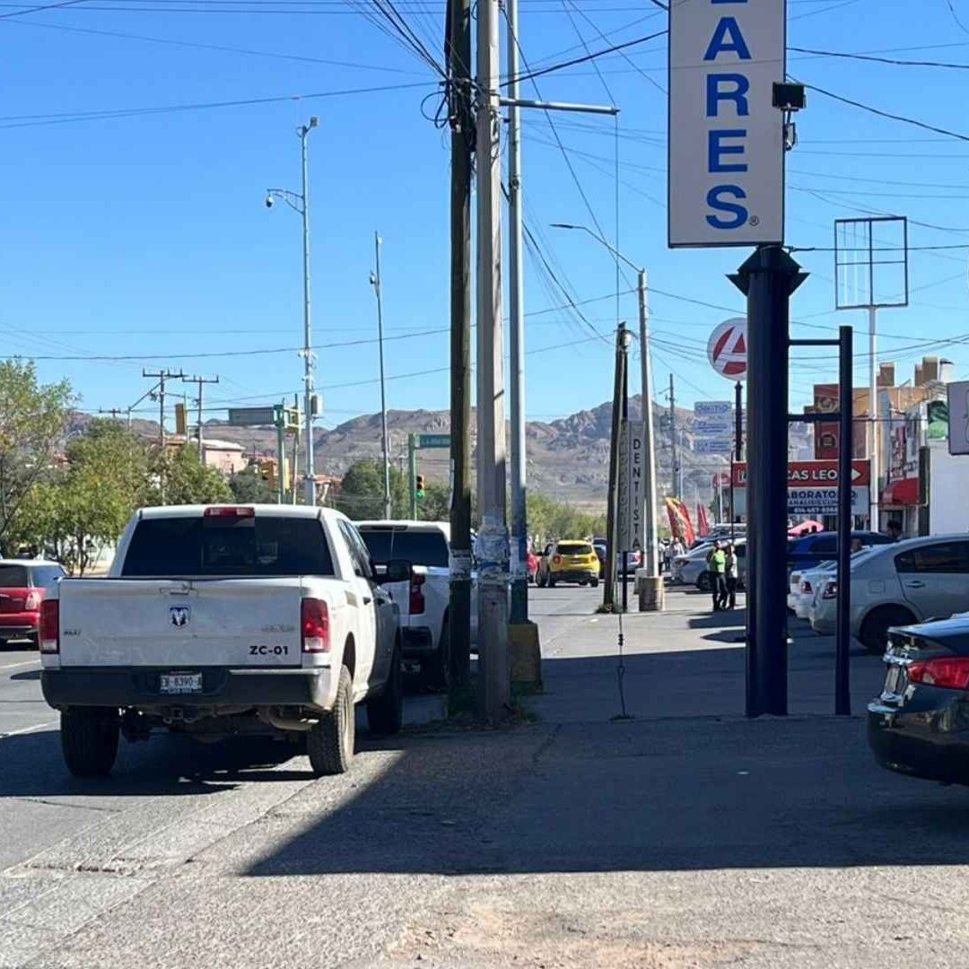 Hombre Armado Asalta Tienda en Chihuahua | Foto: N+