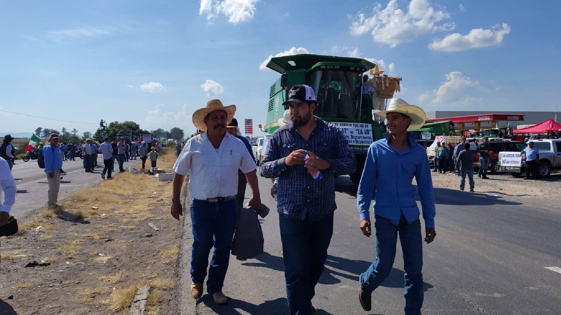Bloquearon las carreteras en Jalisco por manifestación de agricultores