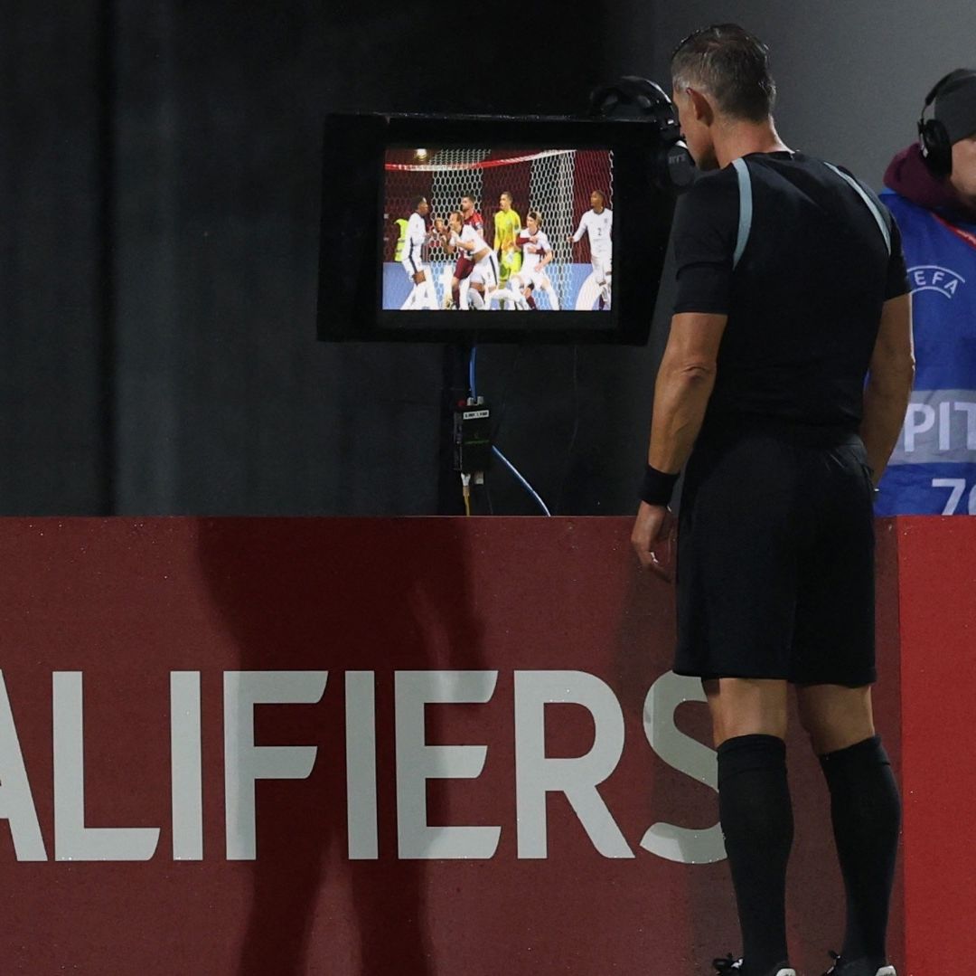 Más de 150 Árbitros de Futbol Involucrados en Escándalo de Apuestas en Turquía