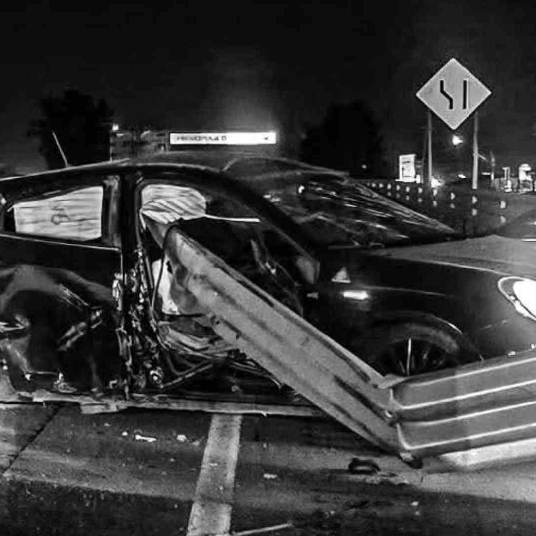 Aparatoso Accidente en San Juan del Río Cobra una Vida