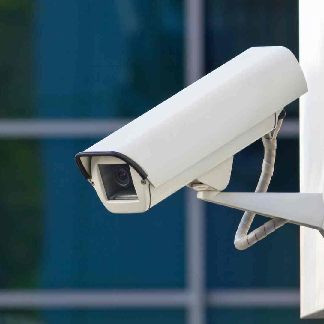 Cámara de Vigilancia Genera Controversia en Querétaro