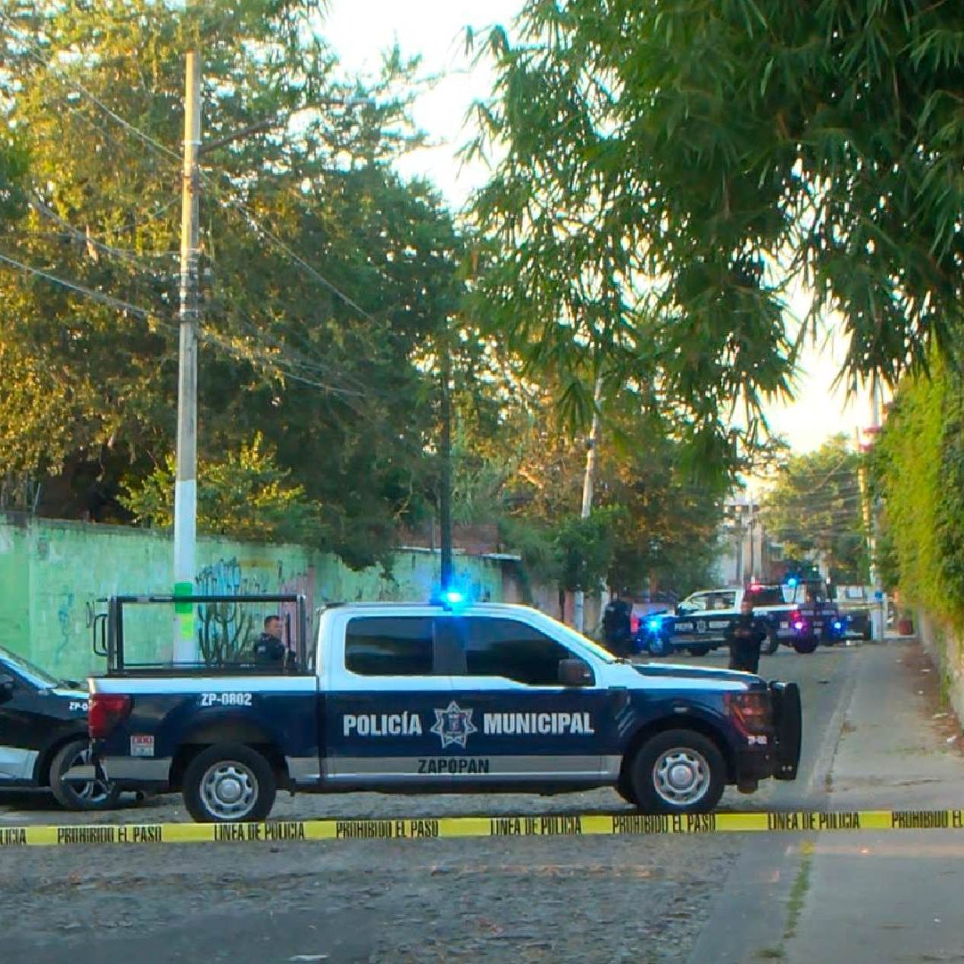 Padres de familia encontraron el cuerpo de un hombre en El Briseño, Zapopan