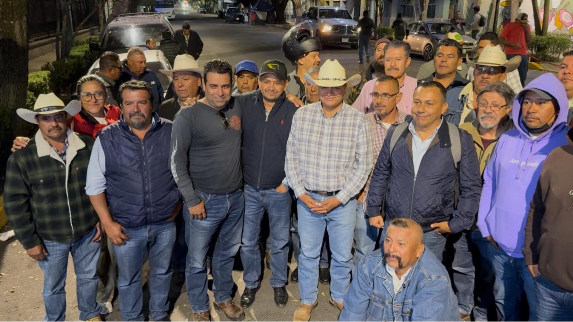 Concluye Diálogo entre Campesinos y Funcionarios Federales: ¿A Qué Acuerdos Llegaron?