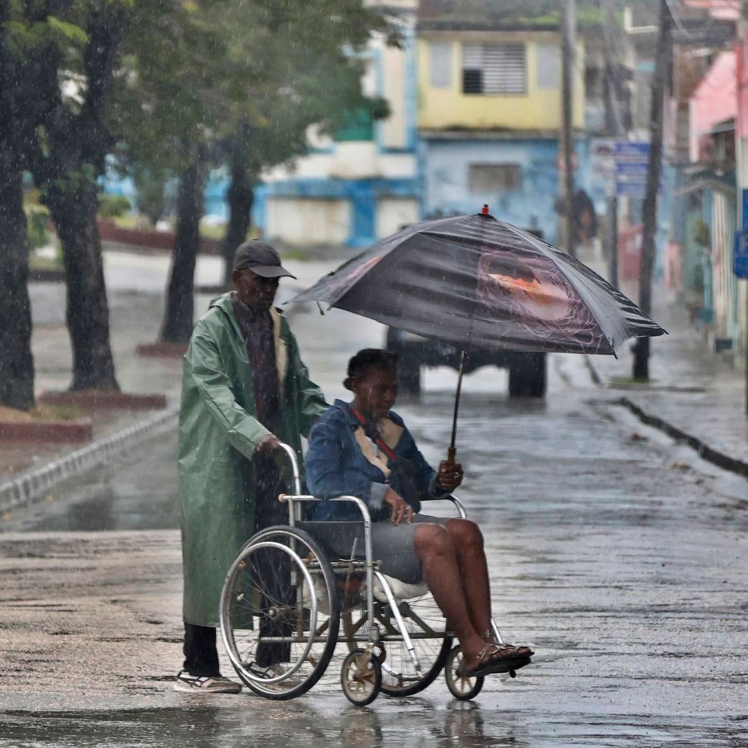 Huracán Melissa Toca Tierra en Cuba como Categoría 3.