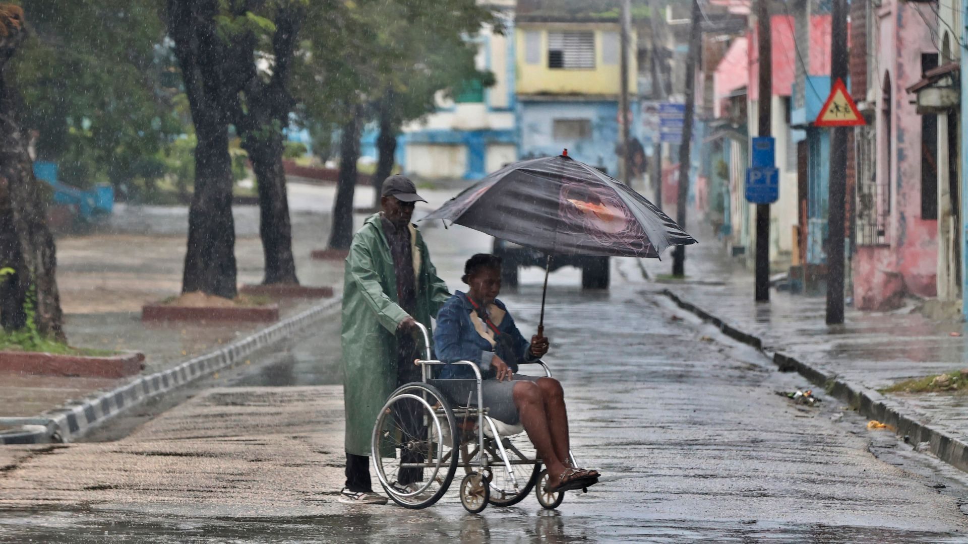 Huracán Melissa Toca Tierra en Cuba como Categoría 3.