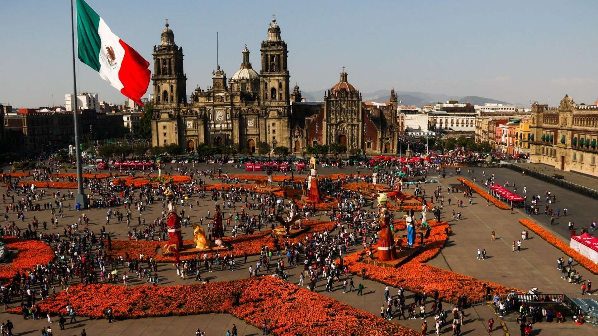 Quién estará en el Zócalo CDMX hoy 1 y 2 de noviembre 2025