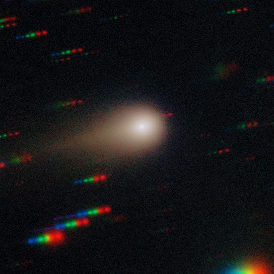 Cometa 3I/ATLAS presentó brillo inusual y los científicos aún no tienen una explicación