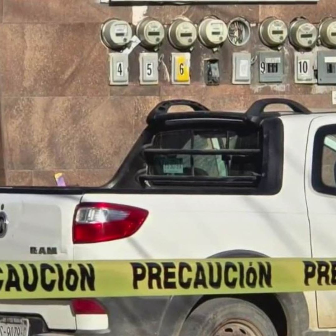 camioneta custodiada por autoridades de Allende tras ataque armado