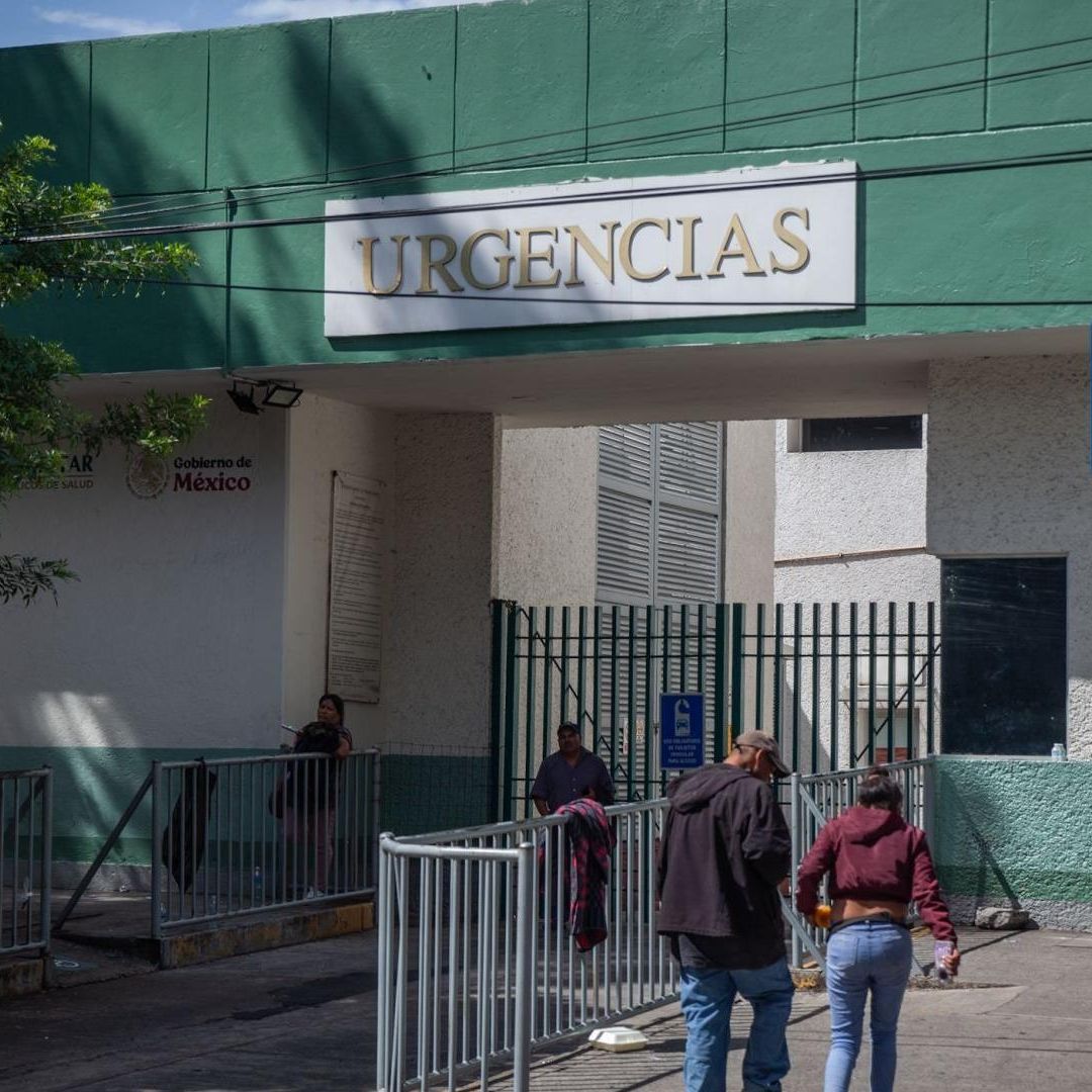 El accidente dejó un saldo inicial de 49 personas hospitalizadas.