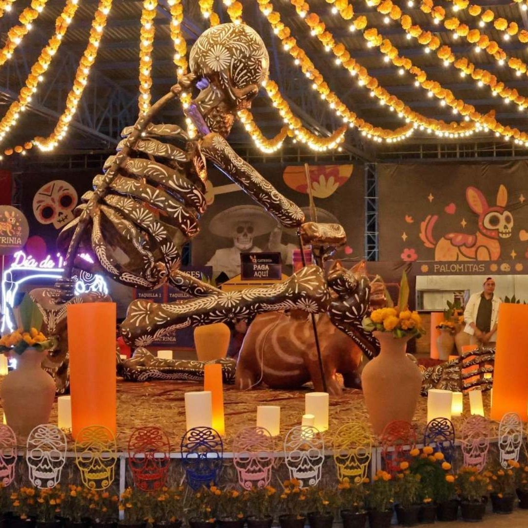 Se Exhiben en Festival en Atlixco, Puebla, las Catrinas Monumentales