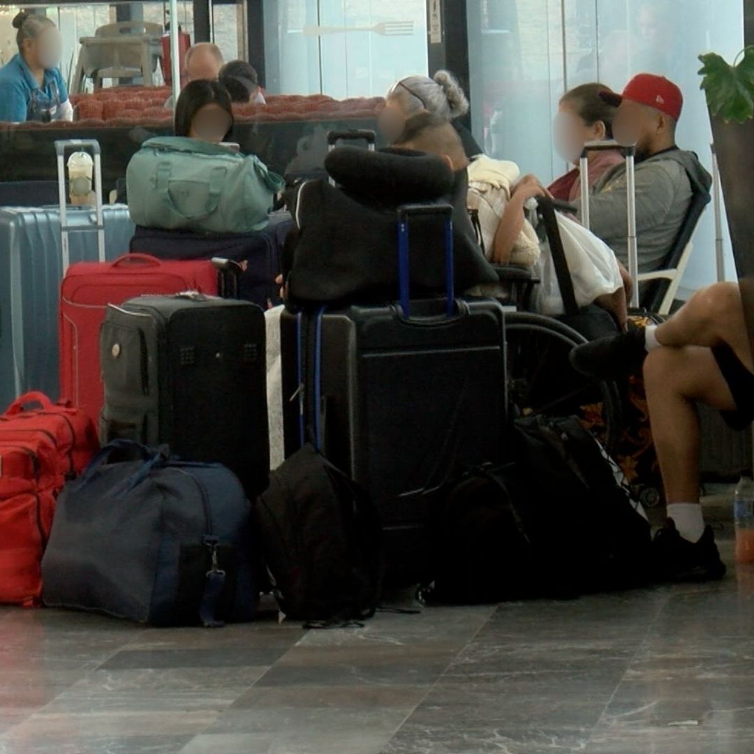 Maletas de Viaje en Aeropuerto de Tijuana